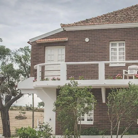 Bela Vista Silo Housing Farm stay *