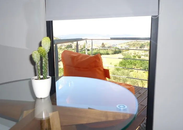 Фермерский дом Bela Vista Silo Housing *